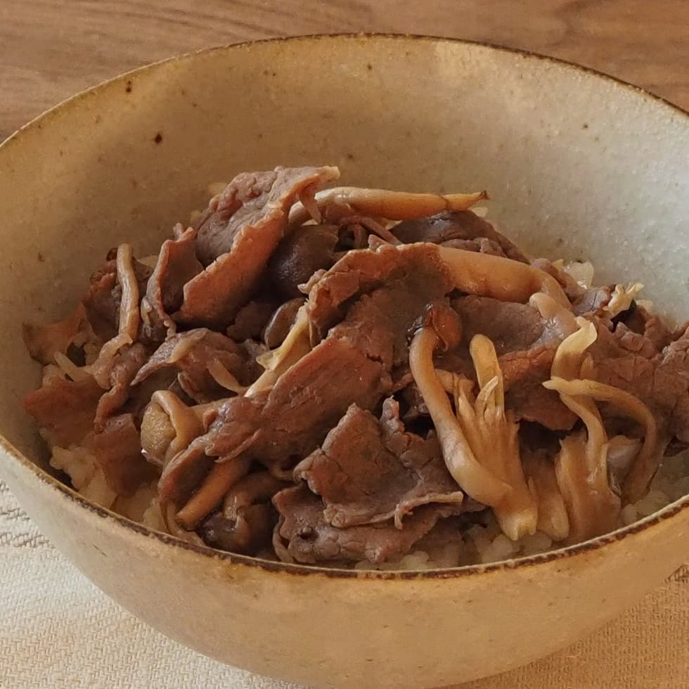 電子レンジで きのこ牛丼